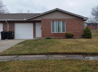 722 Red Deer Ln, Miamisburg, OH 45342