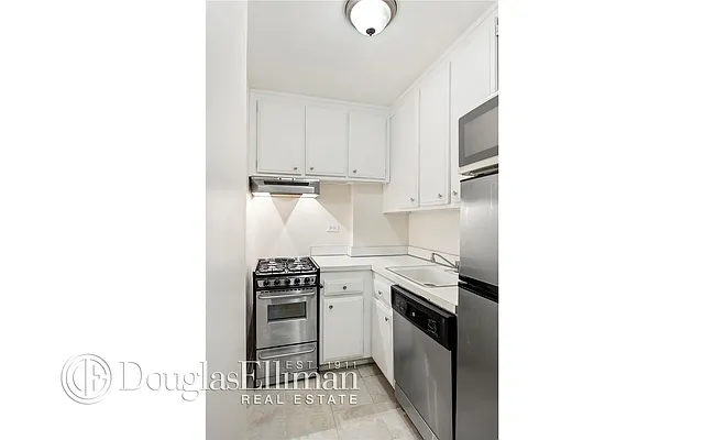 Sold by Douglas Elliman | media 3