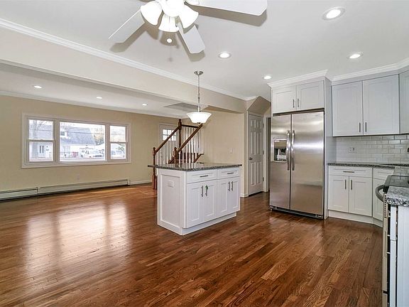 3rd image of 49 Center St