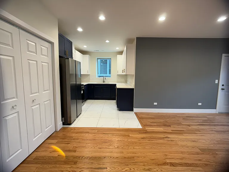 3503 S Union Ave #2 — Photo 4
