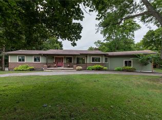 199 Hinkleyville Rd, Spencerport, NY 14559