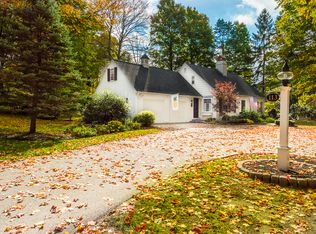 113 Main St, Topsfield, MA 01983