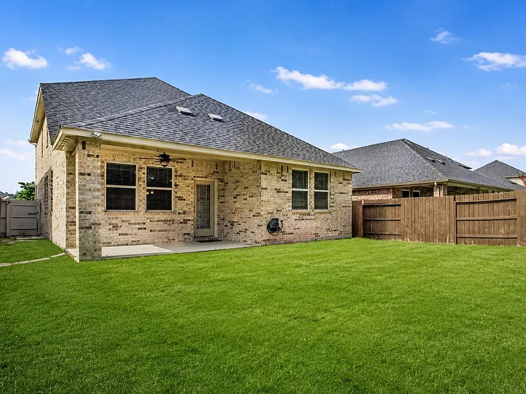 17542 Rosette Grass Dr — Photo 46