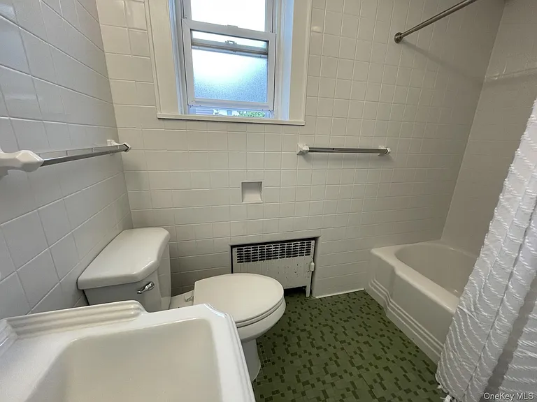 248 Denton Ave #1 — Photo 10