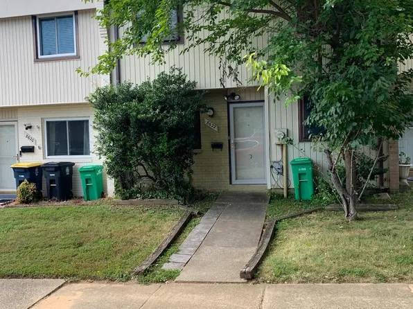 8622 Brae Brooke Dr, Lanham, MD 20706