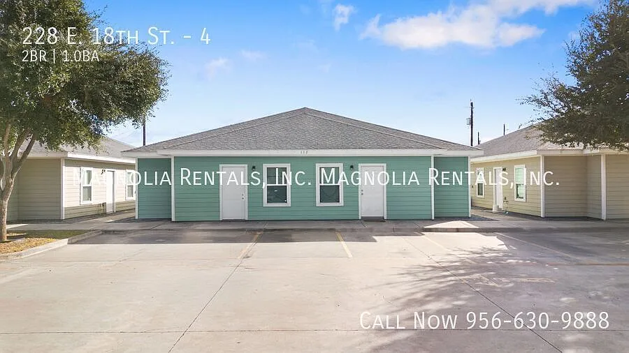 1st Month Free with 13 Month Lease — Photo 1