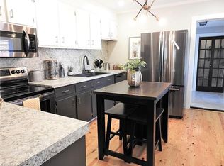 130 Forest Hill Dr, Elkin, NC 28621