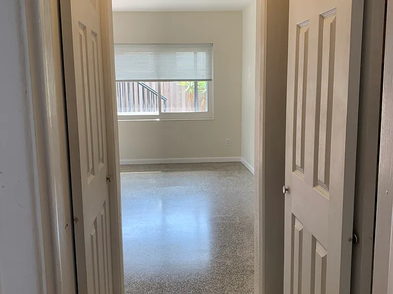 1319 17th Ave N #3 — Photo 9