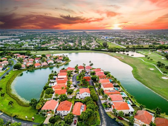 10490 NW 48th St, Doral, FL 33178