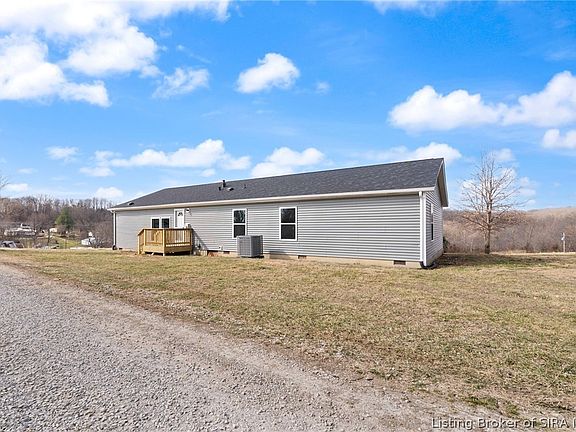 4th image of 1017 S Eckerty Cemetary Rd