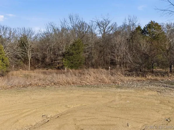 Wolfe Ln, Ada, OK 74820