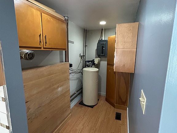 5th image of 2205 Osceola Dr