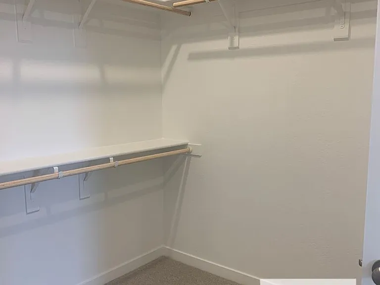 2272 N Duke Ave — Photo 2