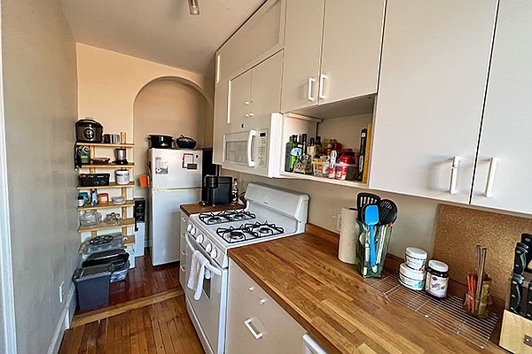1st image of 257 Washington St APT 10
