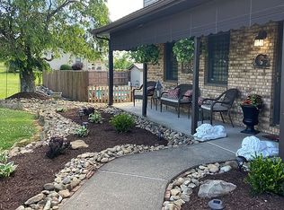 1220 Farm Rd, Uniontown, PA 15401