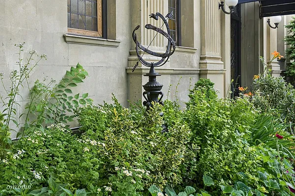 Sold by Corcoran | media 12