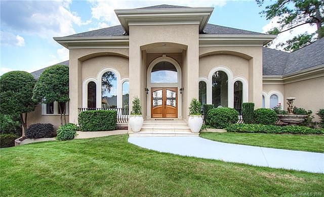 1st image of 15904 Riverpointe Dr
