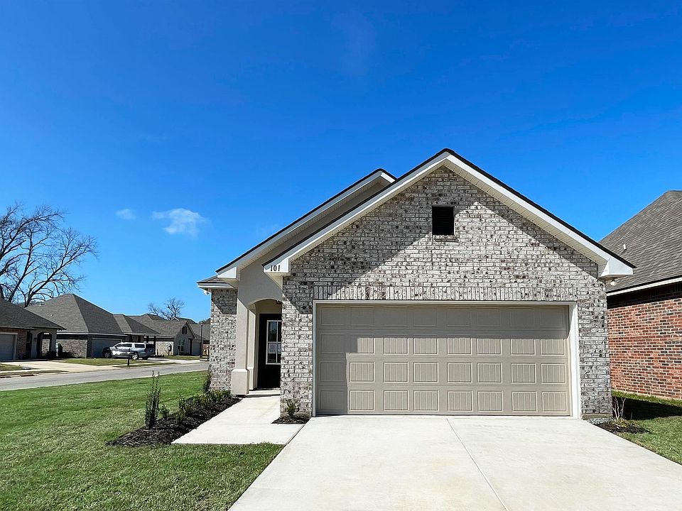 1st image of 101 Briar Hill Dr