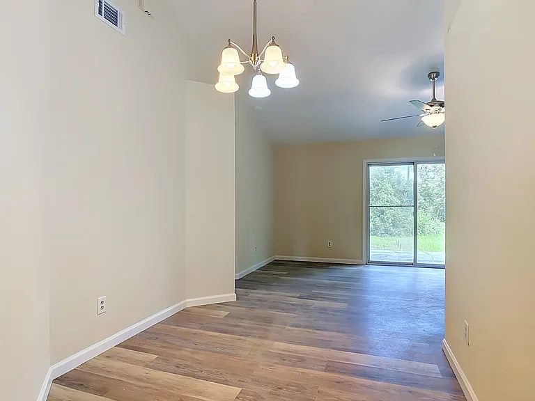3400 Eric Ter — Photo 16