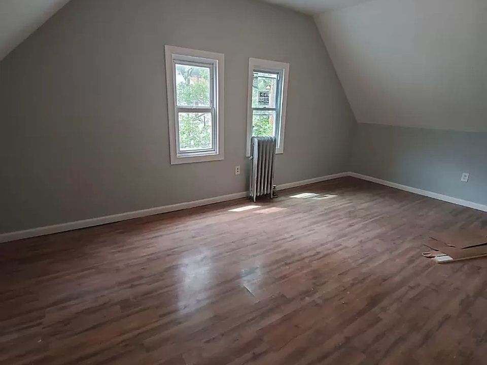 1st image of 439 Summer Ave #3A