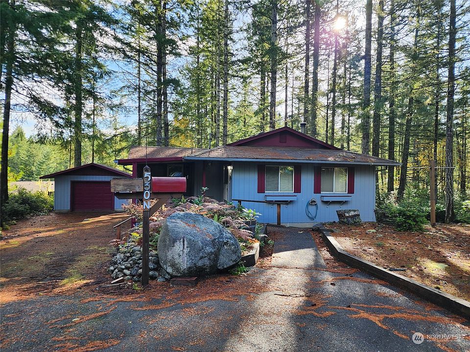 1st image of 530 N Lake Surf Drive
