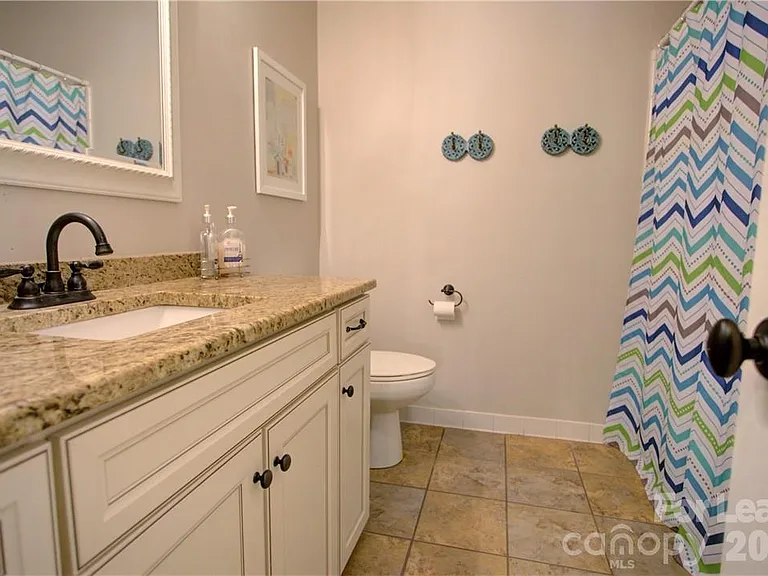 3806 Bridgewood Ln — Photo 21