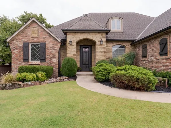1008 Bayonne Bridge Ct, Edmond, OK 73034