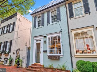 218 N Pitt St, Alexandria, VA 22314