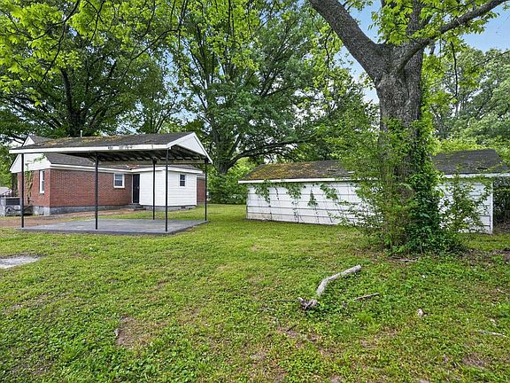 5th image of 4067 Grantham Rd