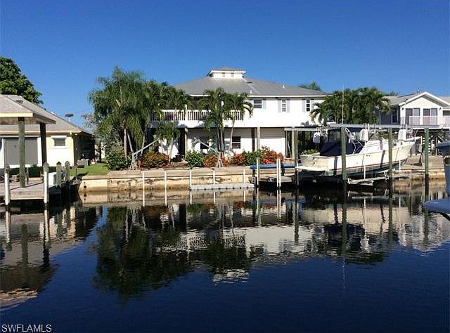 2nd image of 2308 Carambola Ln