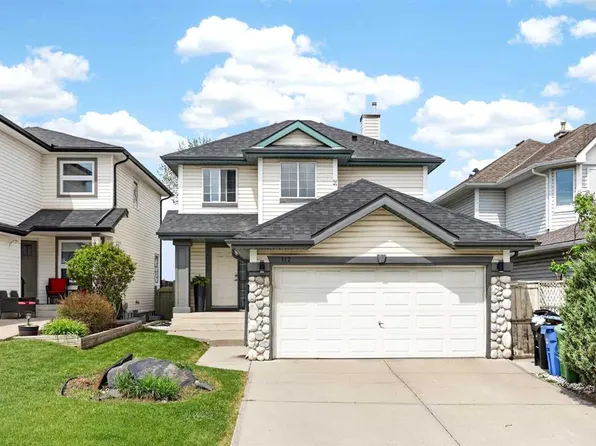 112 SE Hidden Ranch Cres NW, Calgary, AB T3A 5W4