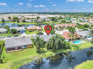9756 Majorca Pl, Boca Raton, FL 33434