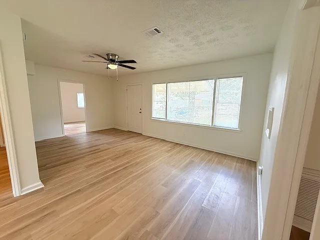 2408 Cornell Ave — Photo 4
