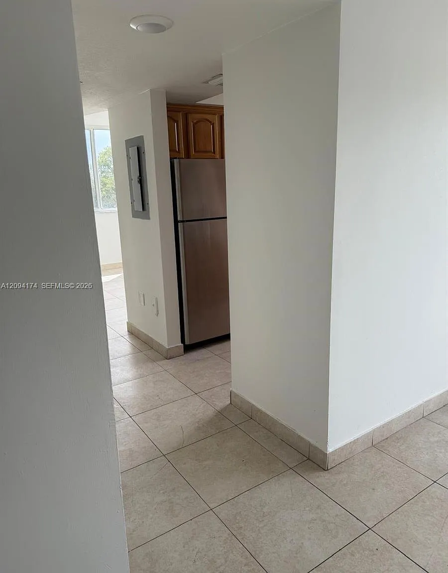 2 bed, 2.0 bath, $1,850 — Photo 2