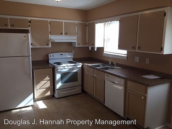 4th image of 18903 1/2 E 18th St N