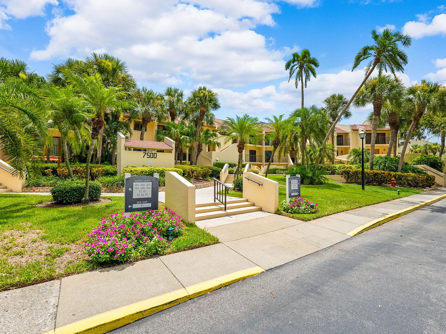 Luxurious Gulf-View Condo in Saint Petersburg — Photo 3