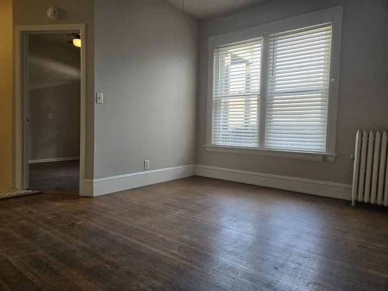 1358 N Ogden St #4 — Photo 11