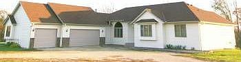 1st image of 23525 Leeann Dr