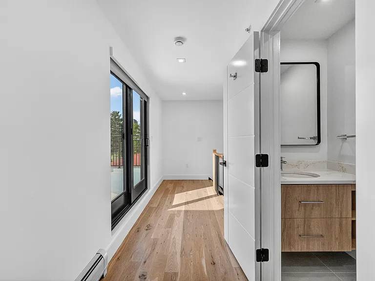 1157 Inwood Ter — Photo 30