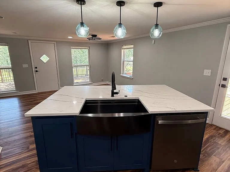 1001 White Rock Rd — Photo 5