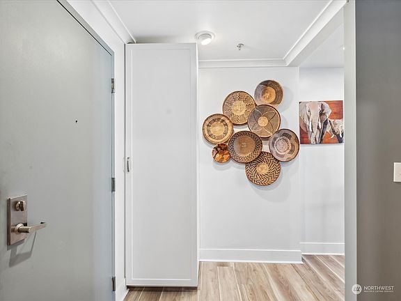 3rd image of 2717 Western Avenue #9002