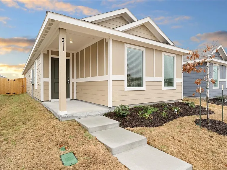 211 Herman Ln — Photo 39