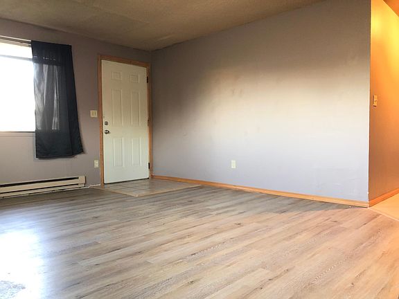 Spacious living room, can add in extra 1 adult to stay and rent will be $1450 / month. Rent INCLUDES Drinking water / Waste water / Surface water, Solid waste & recycling, sewer. Tenant pays electricity only.