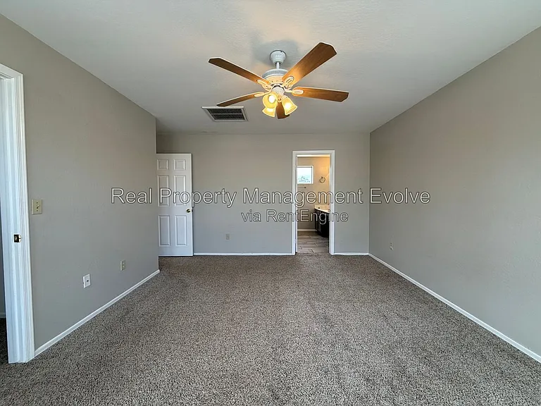 3725 E Taro Ln — Photo 21