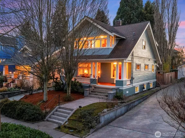 4323 Sunnyside Avenue N, Seattle, WA 98103