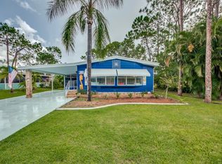 10680 Lakewood Shores Cir, North Fort Myers, FL 33903