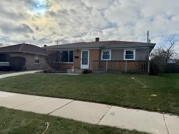 1910 Saturn Ave, Racine, WI 53404