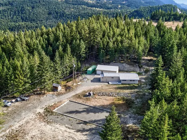 888 Barriere Lakes Rd, Thompson Nicola, BC V0E 1E1