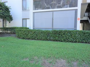 911 S Pine Ridge Cir #9A1, Sanford, FL 32773