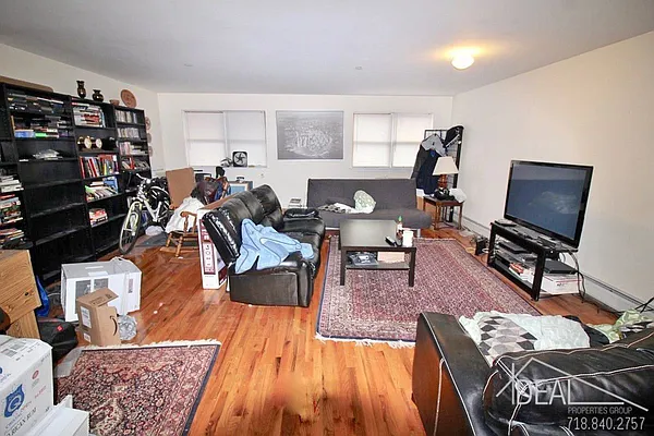 Rented by Ideal Properties Group | media 8